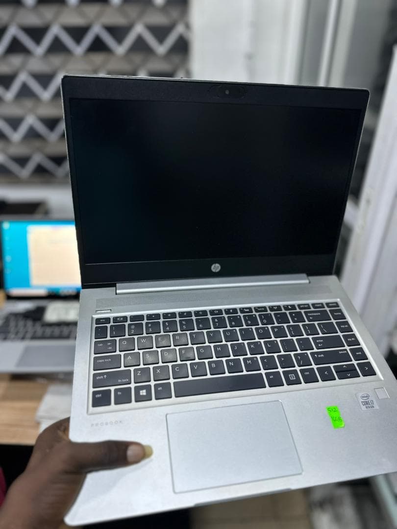 HP EliteBook 840 G5 - Image 1
