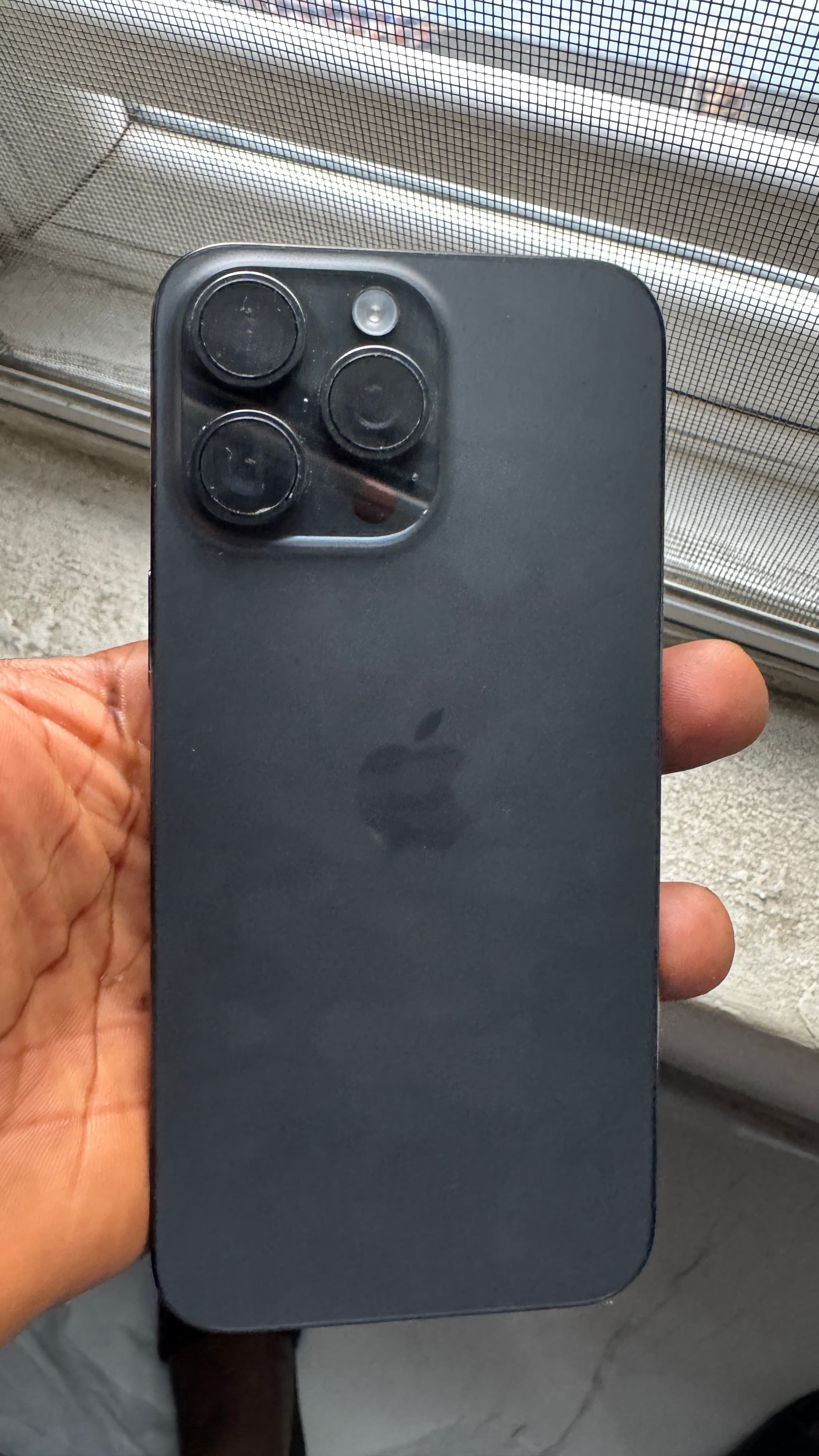 iPhone 15 Pro Max (Broken Screen) - Image 1